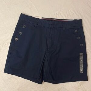 Tommy Hilfiger shorts. NWT. Size 4. Navy blue